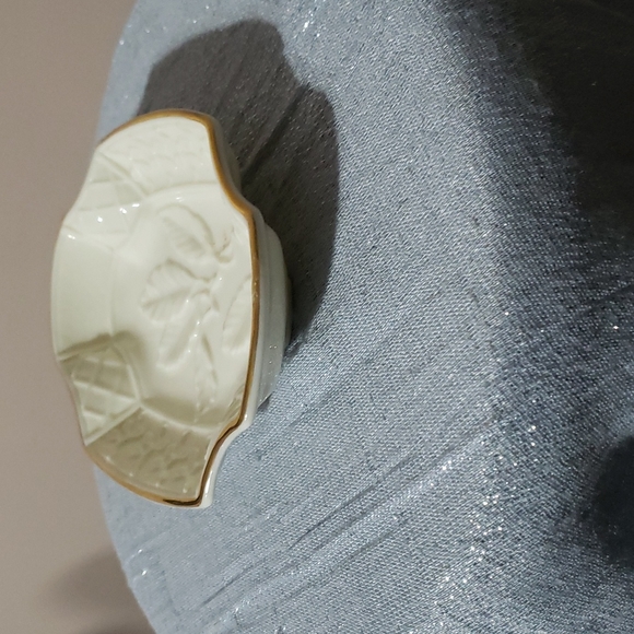 Fitz and Floyd Botanical Collection Tray. - Picture 5 of 6